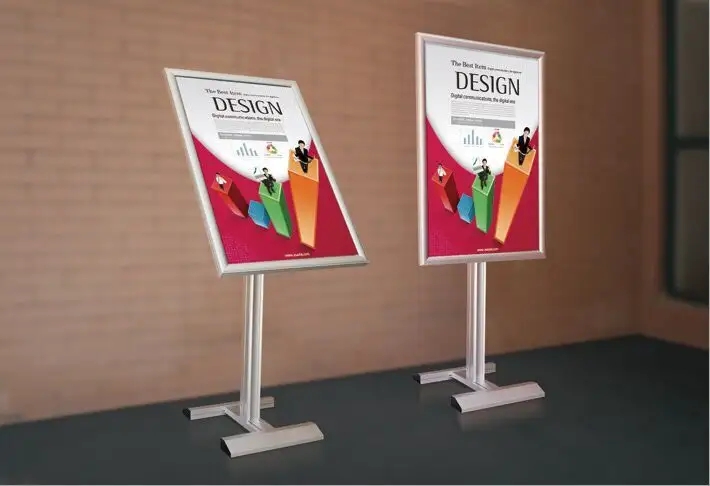 成都展览展架展示香蕉视频软件制作安装